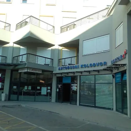 Apartman Sun - 70m2 Comfortable Only Long Term *