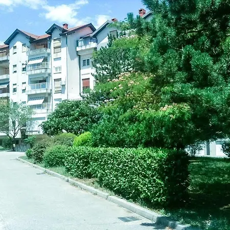 Sun - 70m2 Comfortable Only Long Term Mostar