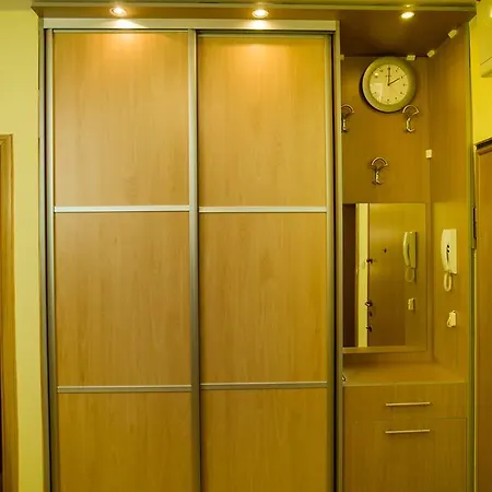 Sun - 70m2 Comfortable Only Long Term