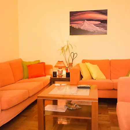 Sun - 70m2 Comfortable Only Long Term * Mostar